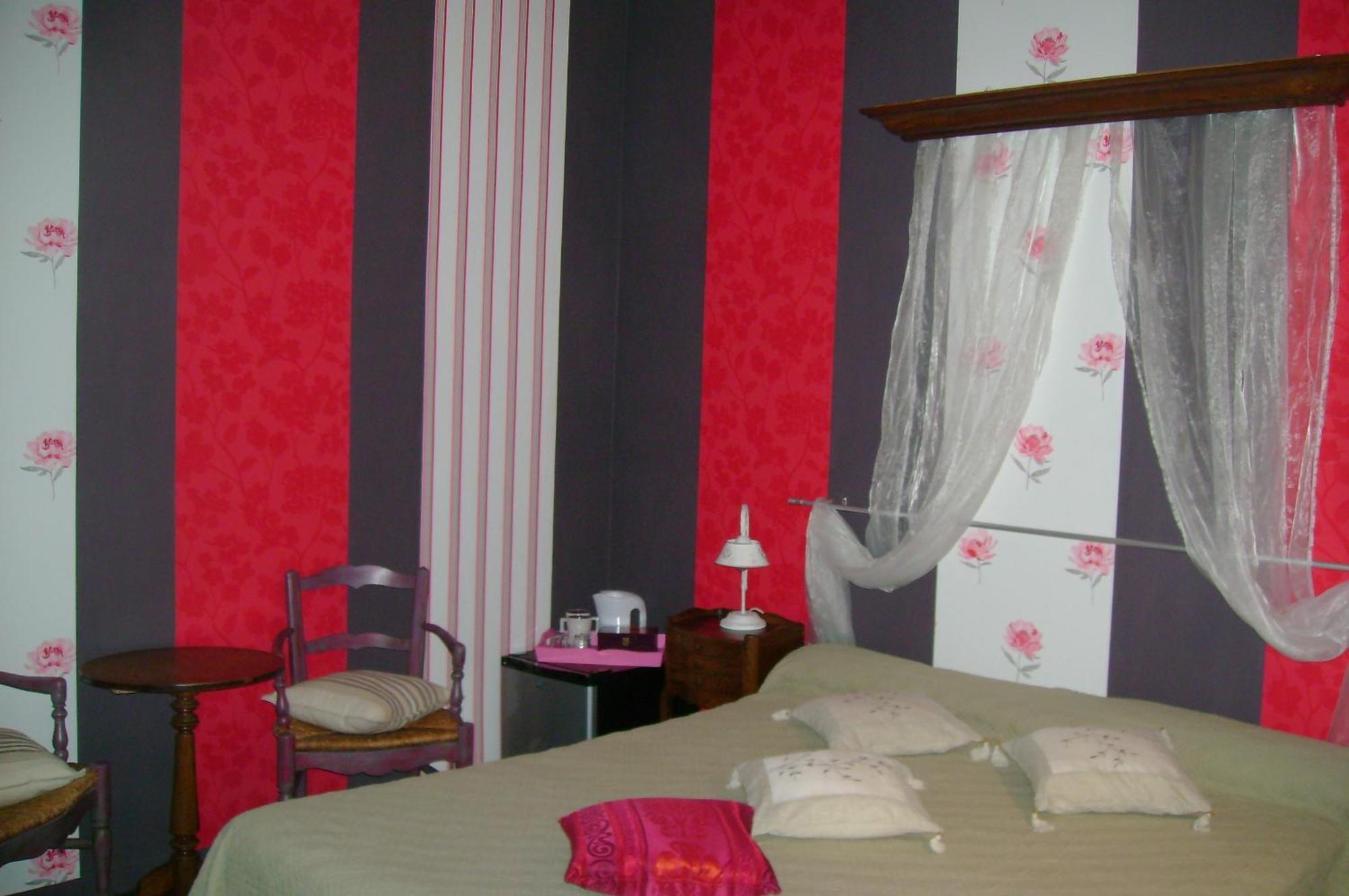 Logis Auberge De Tavel ภายนอก รูปภาพ