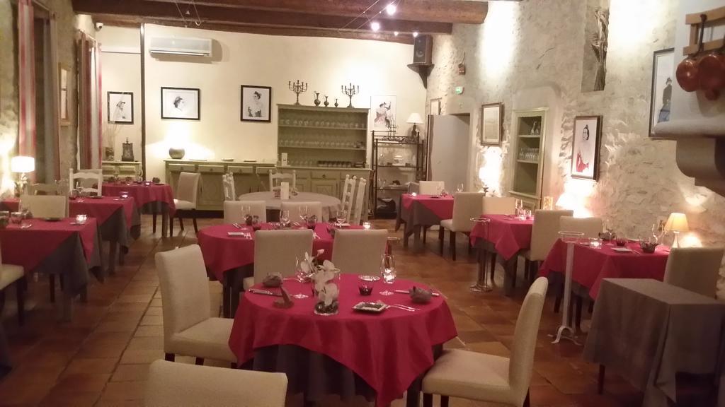 Logis Auberge De Tavel ภายนอก รูปภาพ